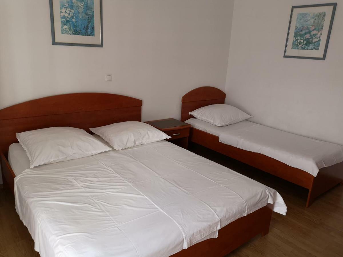 Apartments Galic Omiš Екстериор снимка