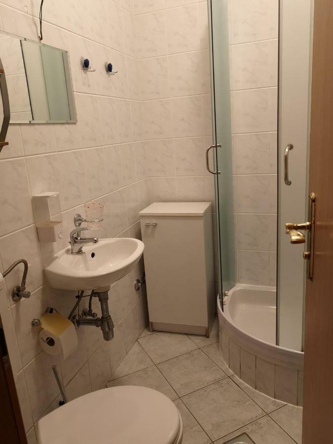 Apartments Galic Omiš Екстериор снимка