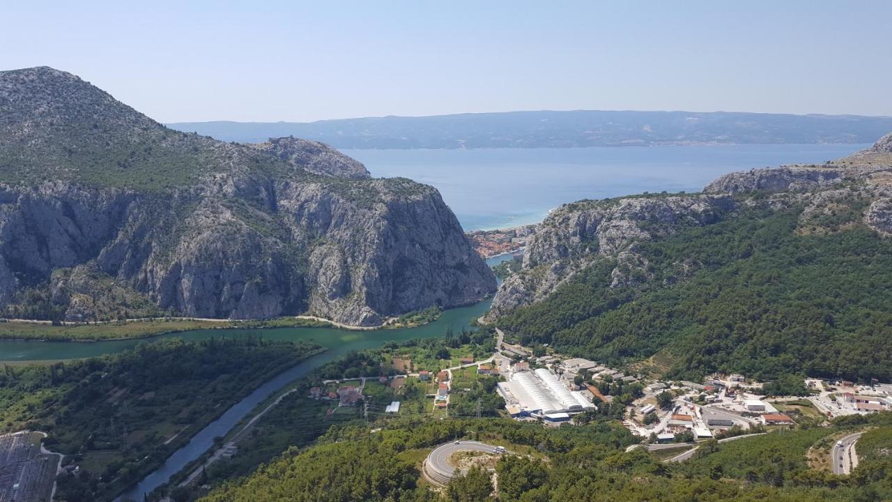 Apartments Galic Omiš Екстериор снимка